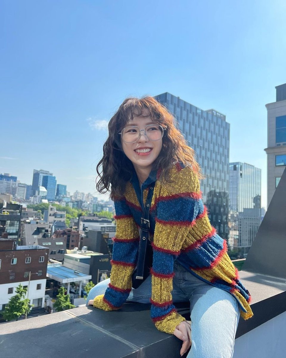SWani0221's tweet photo. 나는야 다람쥐🐿 겁이 없지☁️🌈 https://t.co/ieiVSIq8B4