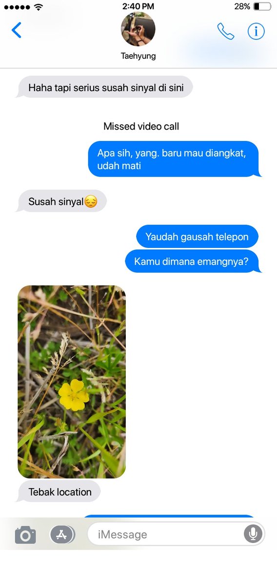 micasa95_'s tweet photo. — Taehyung two tweets au

; Adek mau yg mana? https://t.co/82Z0THt6qV