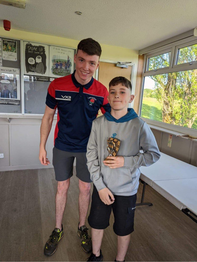 deaneryhigh's tweet photo. Almost a clean sweep of awards for Y8 @deaneryhigh pupils at @WiganRufc Wigan Rugby Union FC U13’s end of year presentation.
Coaches player of the season - Deacon Charnock.
Parents player of the season - Matthew Kitchen.
Most improved player - Harley Knight. Well done boys! https://t.co/7J2b38eEVr