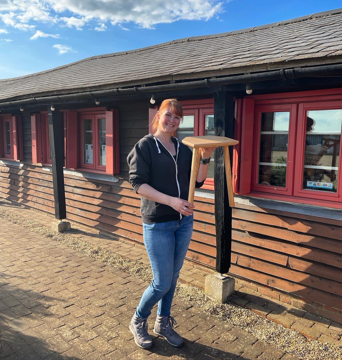 DCHStephenson's tweet photo. Here’s Sam with her Ash Cutlers stool made on a Taster Day last week 😃
#woodworking #furnituremaking #milkingstool
https://t.co/nGZYJ09Dn7 https://t.co/OWNSzVwQcB