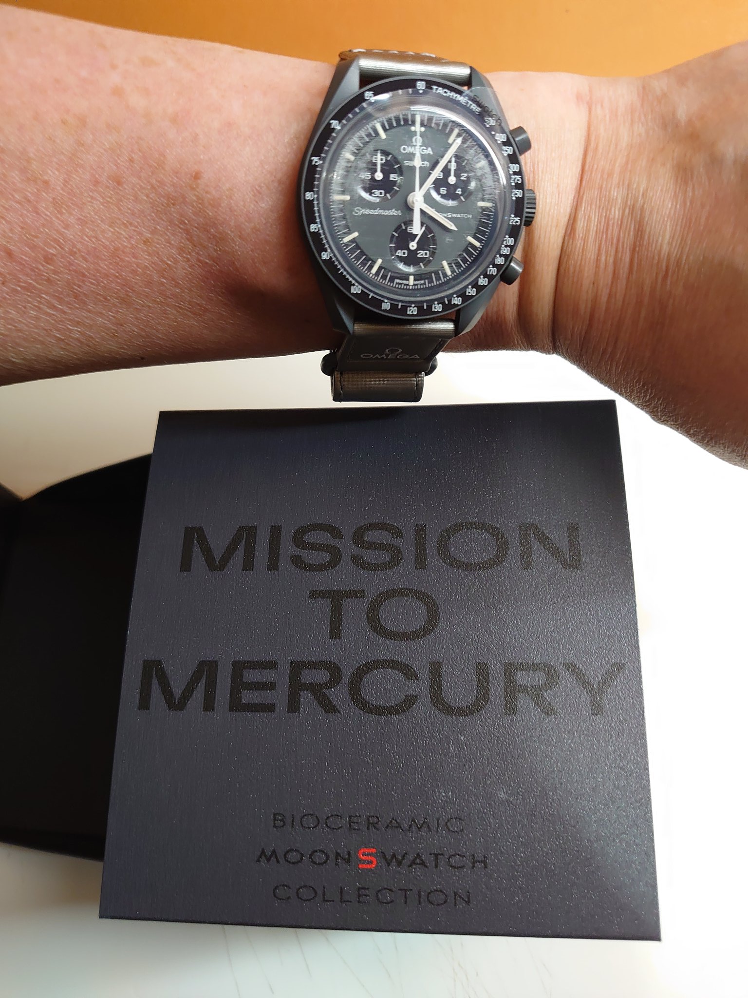 オメガスウォッチMoonSwatchムーンスウォッチMercuryマーキュリー