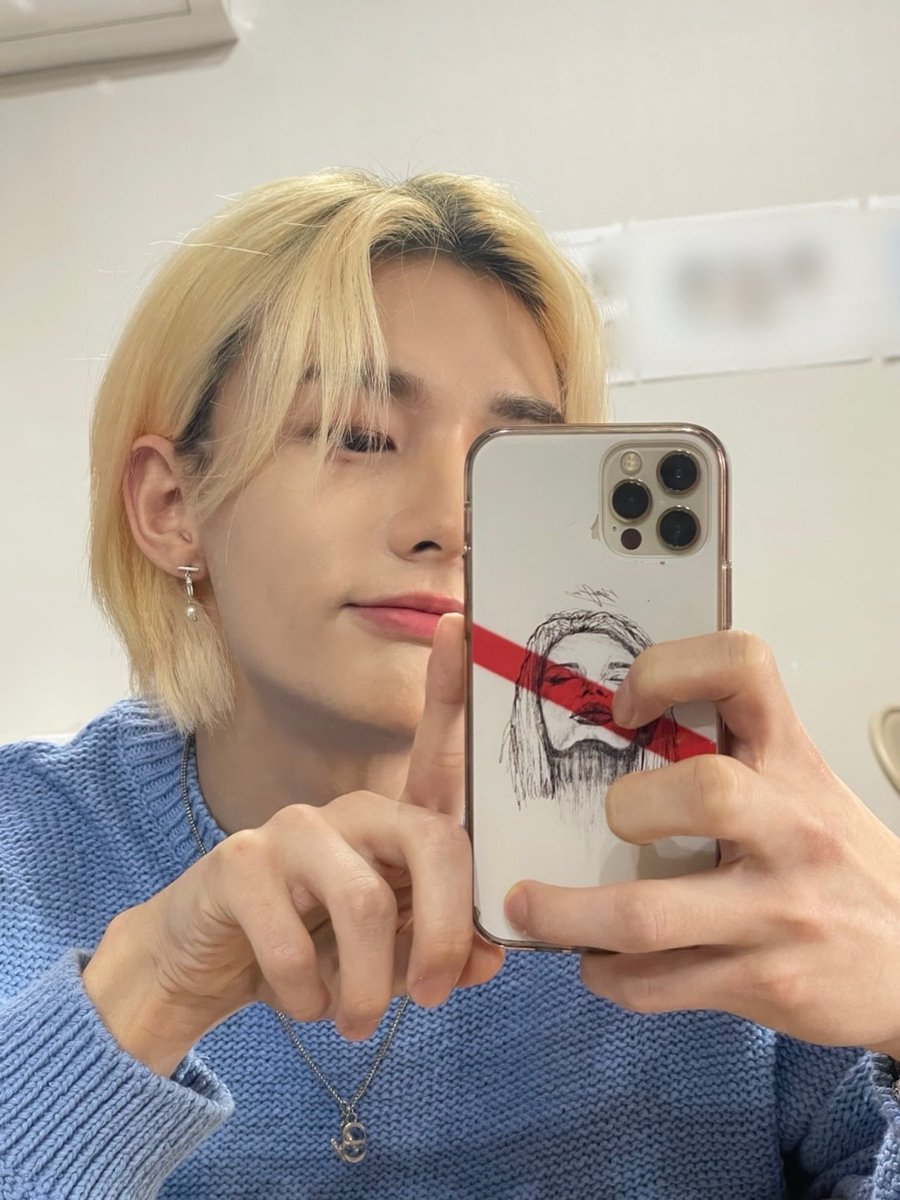 hyunjin bubble update ohmygosh 🥹🤍