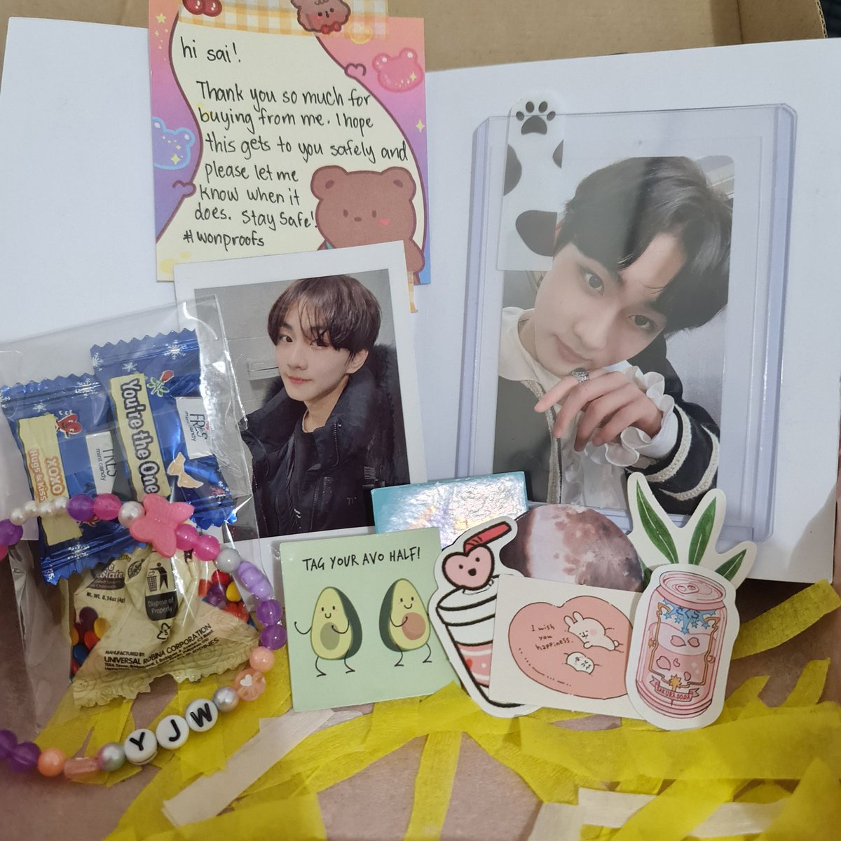 saiwons14's tweet photo. #saiwon_meylz 💌
hi @04woncart ! Jungwon arrived safely to meee >< thank you for the secure packaging and the freebies ! I'll take care of won na hehe. see you in our next transaction ^^
#wonproofs https://t.co/dNeGiRbDT5