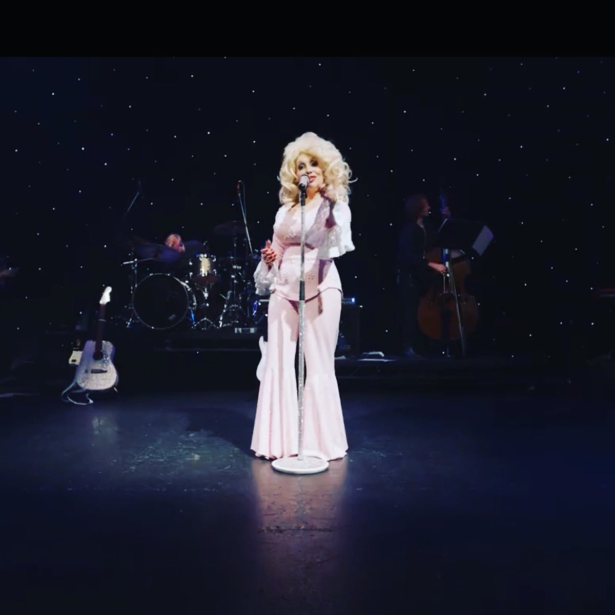 TheDollyShow photo