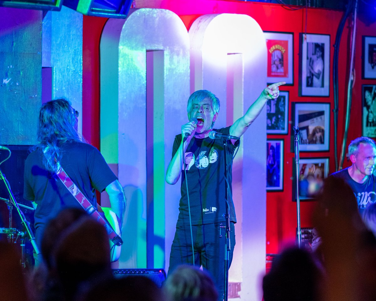 NeilClasperPics's tweet photo. .@TheShabFive Get Back at the @100clubLondon last night. A great night out, fundraising for @Literacy_Trust. https://t.co/HKq5tRQ2tV