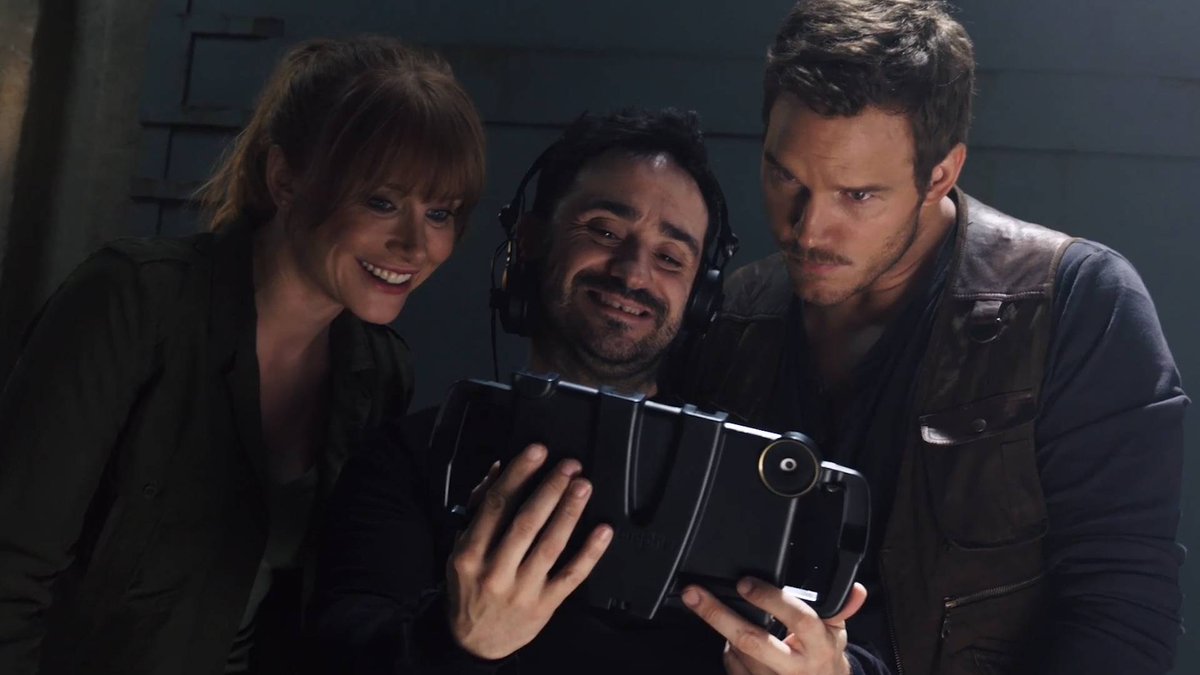 Jurassic World tweet media