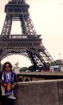 Soniatwin72's tweet photo. Hace 27 años de un sueño, del pase a la gloria. Que felices fuimos en París 😍 #Recopa95 @RealZaragoza #volveremosarugir https://t.co/9b9eINpZFq