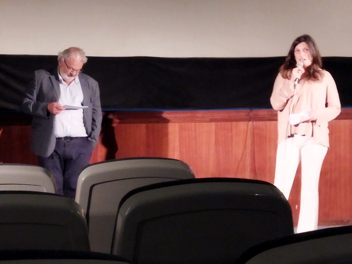ICATERadvocats's tweet photo. Inaugurat ahir al @CinemaCatalunya el Xè Cicle #CinemaiDDHH organitzat x #ComissióDDHH @ICATERadvocats.
Us esperem a la sala d'actes del Col-legi a la propera sessió, dijous 19 de maig, a les 17.30 h. Consulteu el programa! 📽 https://t.co/B06hq45MLx https://t.co/tB6SrgDg7V