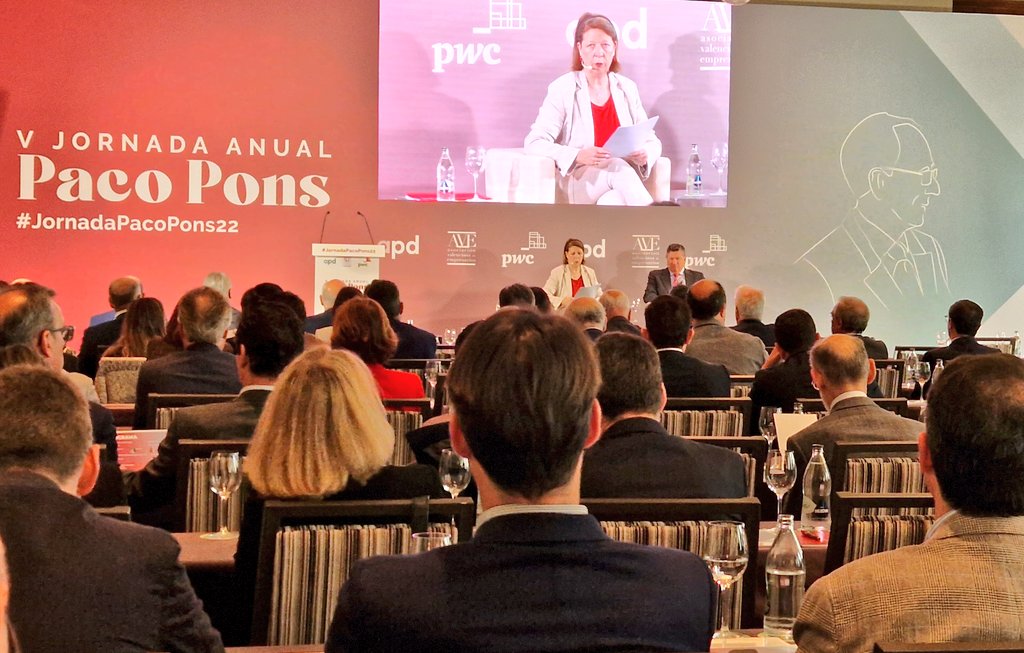 detaranco's tweet photo. V #JornadaPacoPons22 con apertura de #AgnesNoguera y #IñigoParra: Colaboración de las organizaciones; reflexión del largo plazo; mejora e inspiración de los mejores; dignificación del empresario como motor empresarial. #EActivate. @APDasociacion; @PwC_Spain; @AVEmpresarios. https://t.co/QJKYEWXilZ