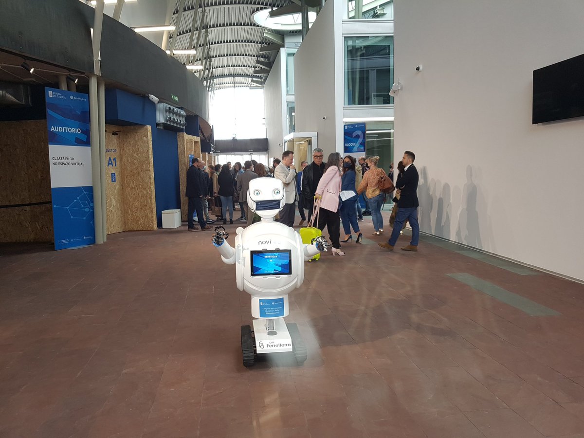 MarketTeacher's tweet photo. .@FPempresa Abrimos Congreso Innovación Educativa e dixital y compartimos el excelente trabajo que hemos realizado en @FPinnovacion con @diverxiamlg @ppenalvera @dirazola y el apoyo de @todofp @FundlaCaixa @ANPROFOL y todos los maravillosos compañer@s de #FP https://t.co/VOXcpQRHuN