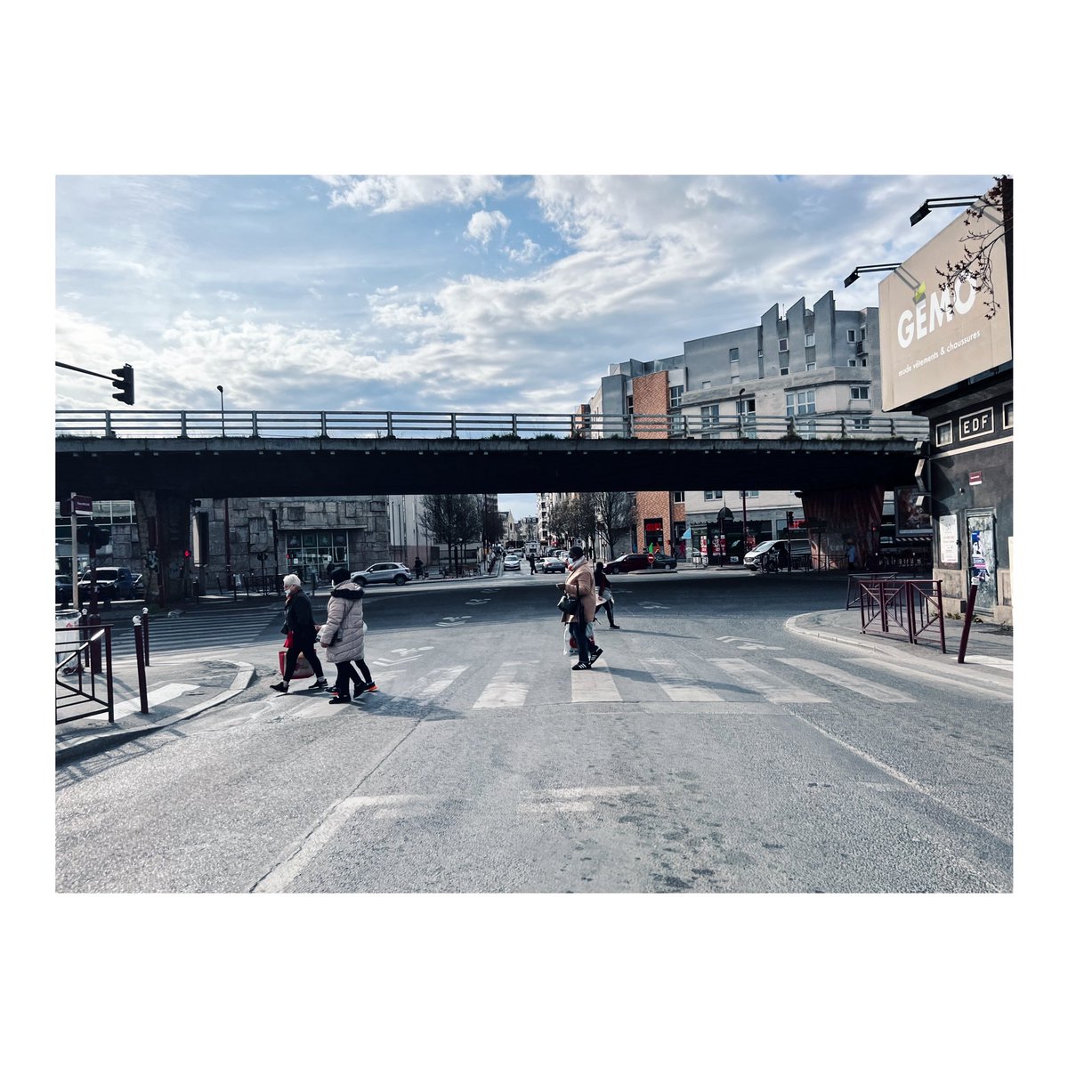 eros_sana's tweet photo. [Chez Moi Dans Le 9-3]

#Bondy 5 | “Structures”

#FortsCommeUnOurcq
#CanalMonAmourcq
#MadeIn93
#ChezMoiDansLeNeufTrois
#Streetphotography https://t.co/1CTTwxnapu