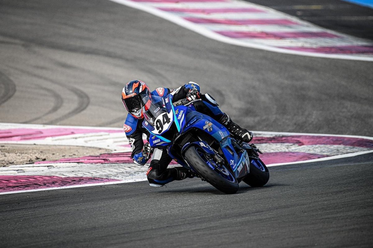 YamahaMotorFr's tweet photo. Yamaha #R7Cup 2022
#LeCastellet-86 (1/5) : #MarcusDelestre (R7) premier leader ! https://t.co/EOY7rChrV9
#Yamalube | #YamahaRacing | #RevsYourHeart https://t.co/PF7xg0n1Xg