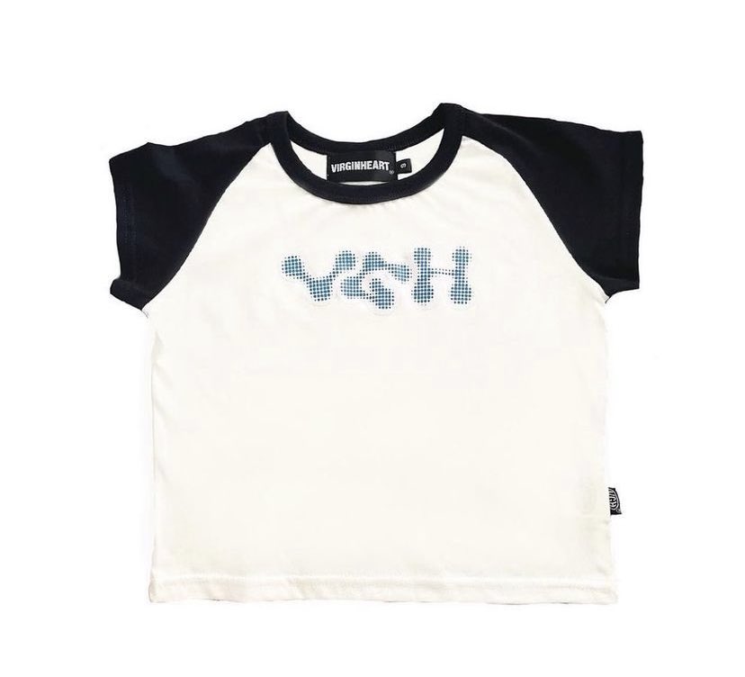 bubblelerbchu's tweet photo. size m 270 บาทค่ะ💘
#vgh #ส่งต่อvgh #เสื้อvgh #vghbkk #เสื้อผ้ามือสองสภาพดี #ส่งต่อเสื้อผ้า #เสื้อผ้ามือสองราคาถูก #เสื้อผ้าวินเทจ #ส่งต่อเสื้อผ้ามือสอง https://t.co/CsMa1QonYe