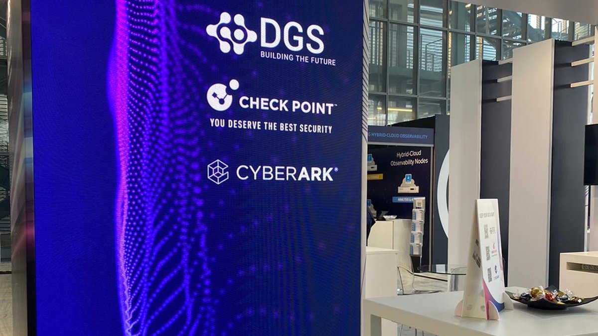 dgs_group's tweet photo. 🛡️Al via la prima giornata al #Cybertech2022! Siamo entusiasti di essere 𝗣𝗹𝗮𝘁𝗶𝗻𝘂𝗺 𝗦𝗽𝗼𝗻𝘀𝗼𝗿 dell’evento con i nostri partner @CheckPointItaly e @CyberArk! Ti aspettiamo allo 𝗦𝘁𝗮𝗻𝗱 𝗗𝗚𝗦 per parlare di #CyberSecurity e #ProtezionedeiDati.👇 https://t.co/3Jc7IjEn5V