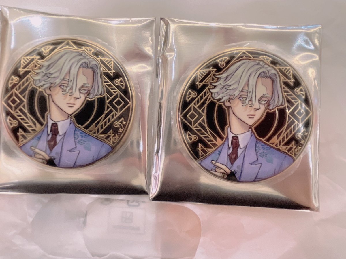 Ahpink0818's tweet photo. 【交換】東京卍リベンジャーズ 東リべ 原画展 名古屋 アルティメタル缶バッジ

譲 乾2

求 松野千冬

ただいま名古屋パルコ内におります。
18:00頃まで手渡し可。
その後は郵送交換希望。

検索からもお気軽にお声がけください。 https://t.co/lNWgKWEumB