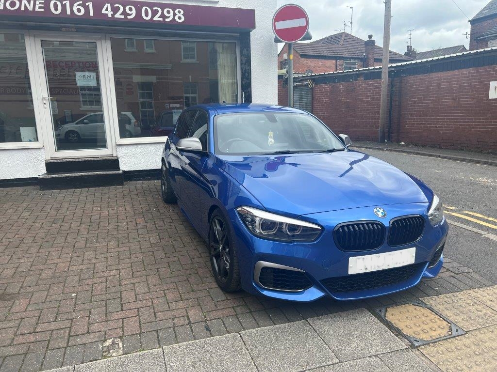 BodylinesLtd's tweet photo. Completed front damage repair work to the BMW 1Series 😍

📞 0161 429 0298

https://t.co/982Pr03zgP

#bodylinesgaragestockport #carbodyworkrepairs https://t.co/c9WZn0RGfl
