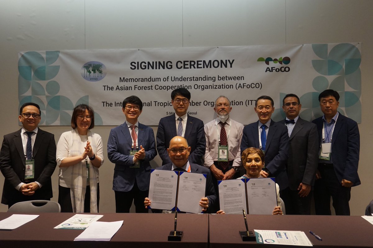 itto_sfm's tweet photo. During the XV World Forestry Congress in Seoul last week, #ITTO and #AFoCO strengthened cooperation to address #globalchallenges in forestry with an MOU. Photo: Yunjeong Jeong/AFoCO @afocosec
Read more: https://t.co/8ZNwmBphVC https://t.co/KyHipN58NO