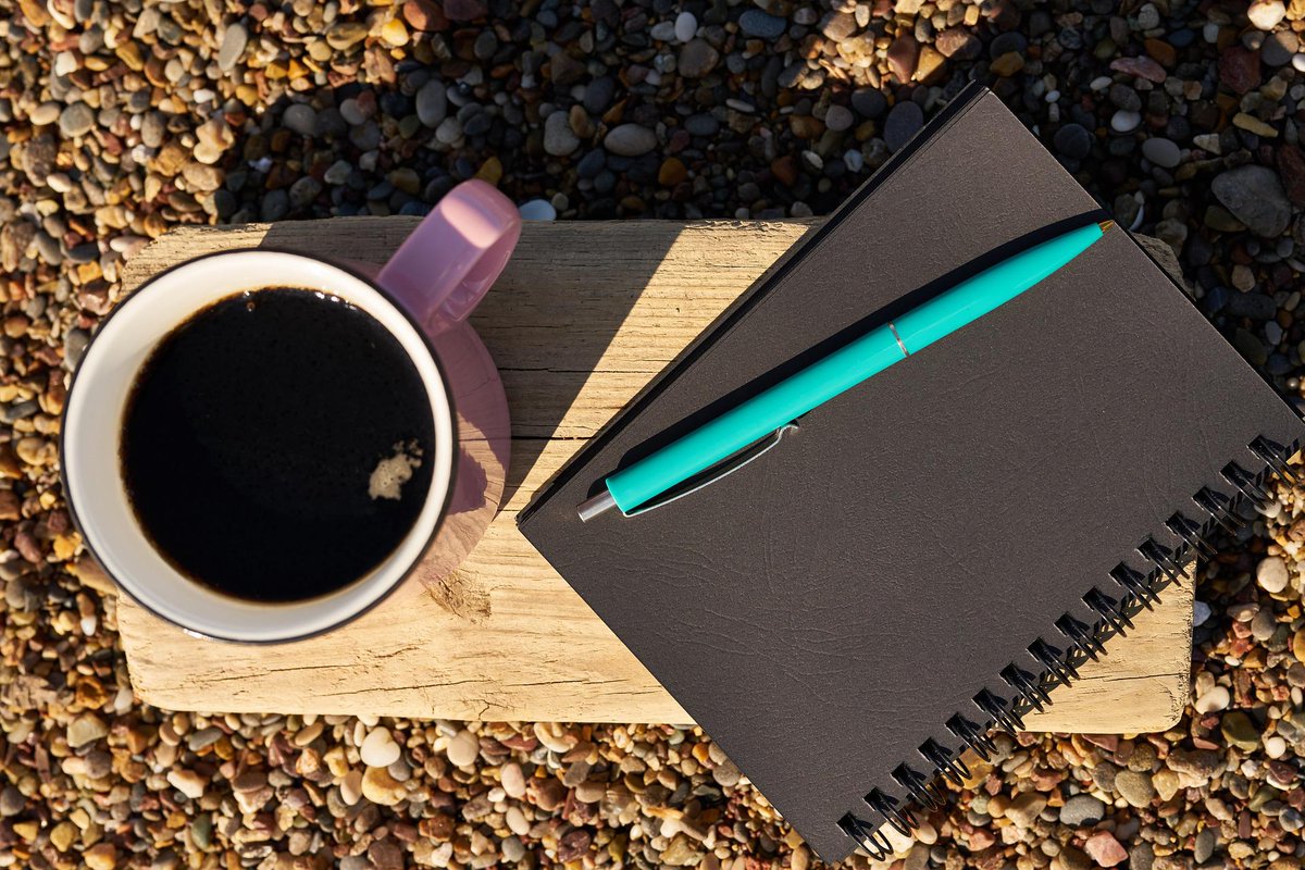 acorn_jobs's tweet photo. On the second day of #MentalHealthAwareness week, we are sharing about the importance of taking breaks at work.

You may not realise it, but working for long periods without taking a break can be harmful to your mental health.

Read our top tips here https://t.co/PC8hmZgs9X https://t.co/AEqbgdLsCb