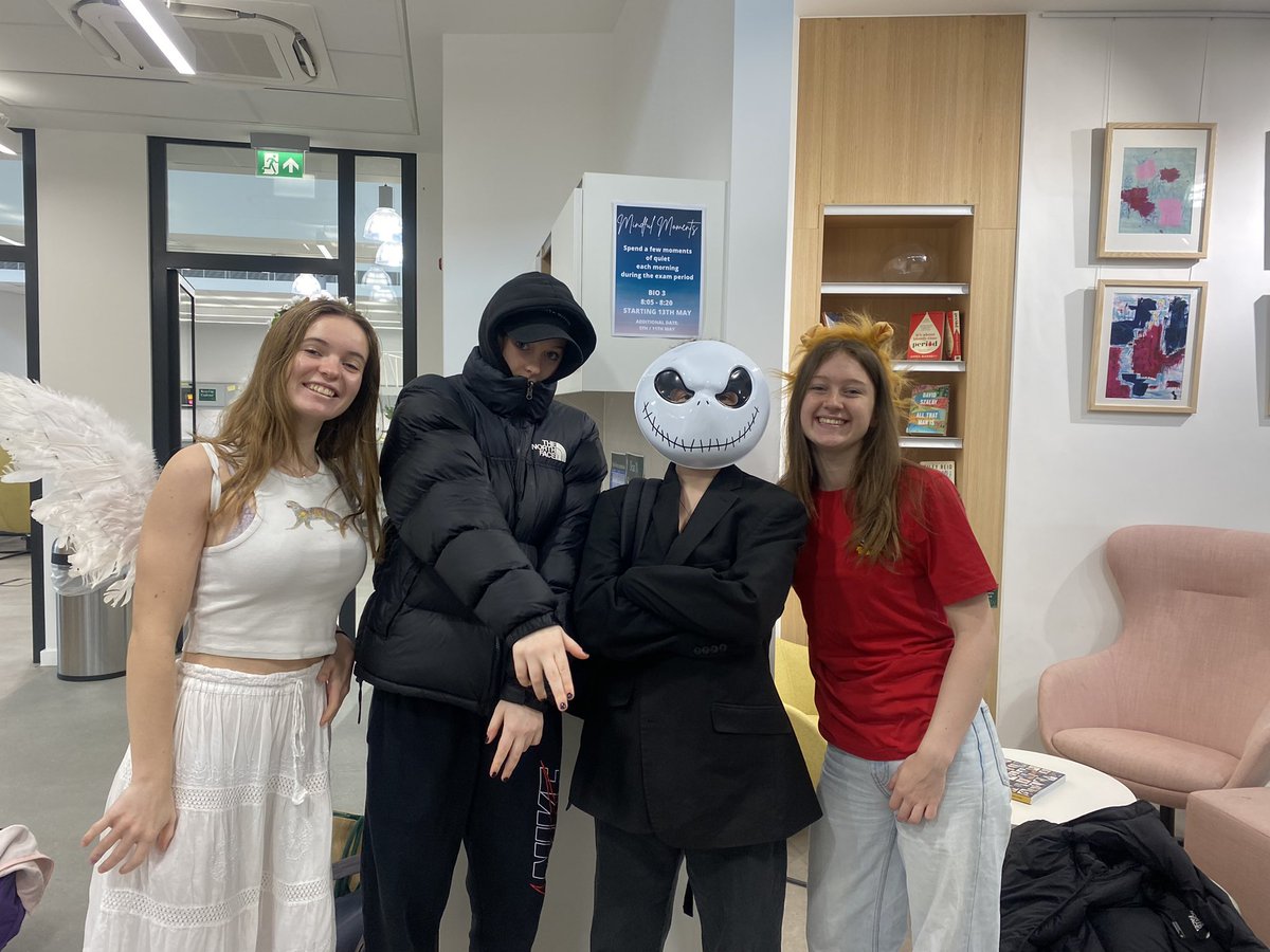 Sixth_WHS's tweet photo. Some more Year 13 students dressing as the first letter of their name. #whssixthform https://t.co/qfBt9WqBsW