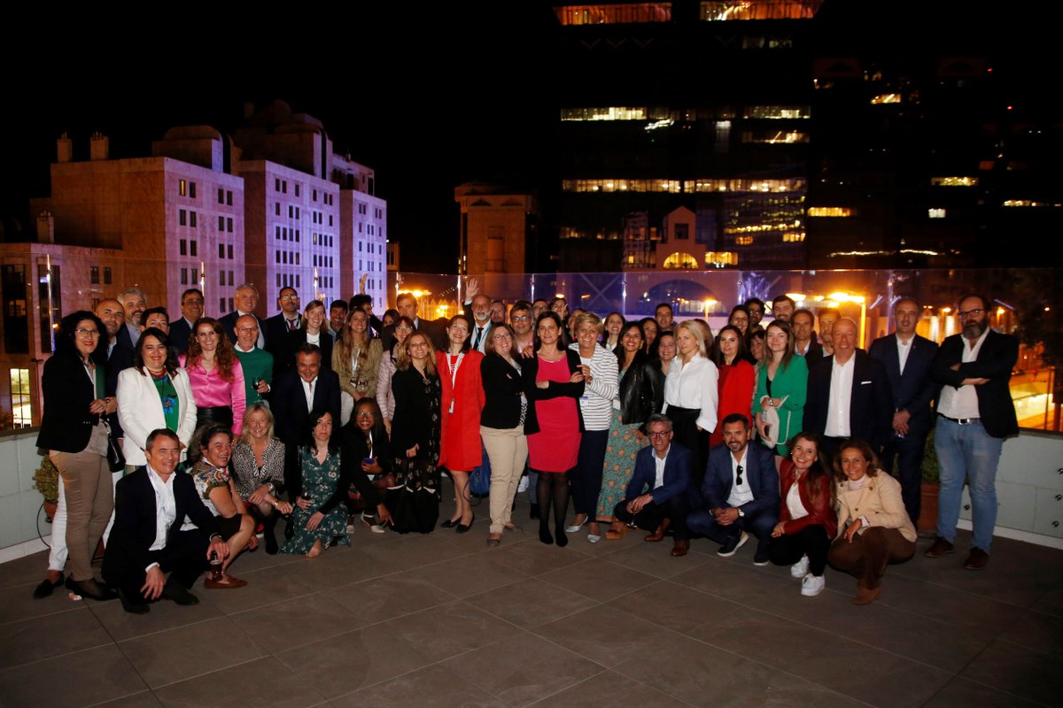 CEAV_AAVV's tweet photo. 📷Aquí tienes todas las fotos del workshop que CEAV y @APAVT organizamos la semana pasada en #Lisboa 
https://t.co/hCL6x6B3jw https://t.co/66vvoBwnad