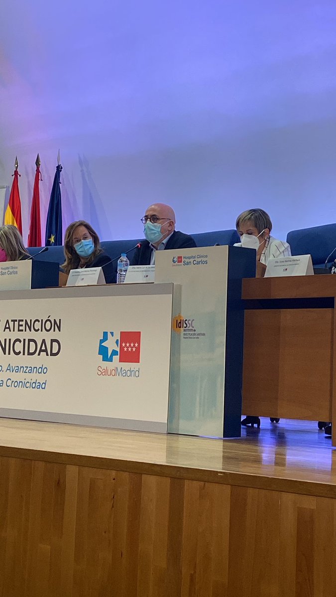 TeresaPachecoT's tweet photo. Dirección General #coordinaciònsociosanitaria 
@oncogeri 

📌 Necesidad de adaptarnos al futuro #cronicidad

📌  Tsunami que deberá #reorientar e #impulsar nuestra actuación

📌 Necesidad #presupuestaria para una ejecución real https://t.co/DHvA9iKnx1