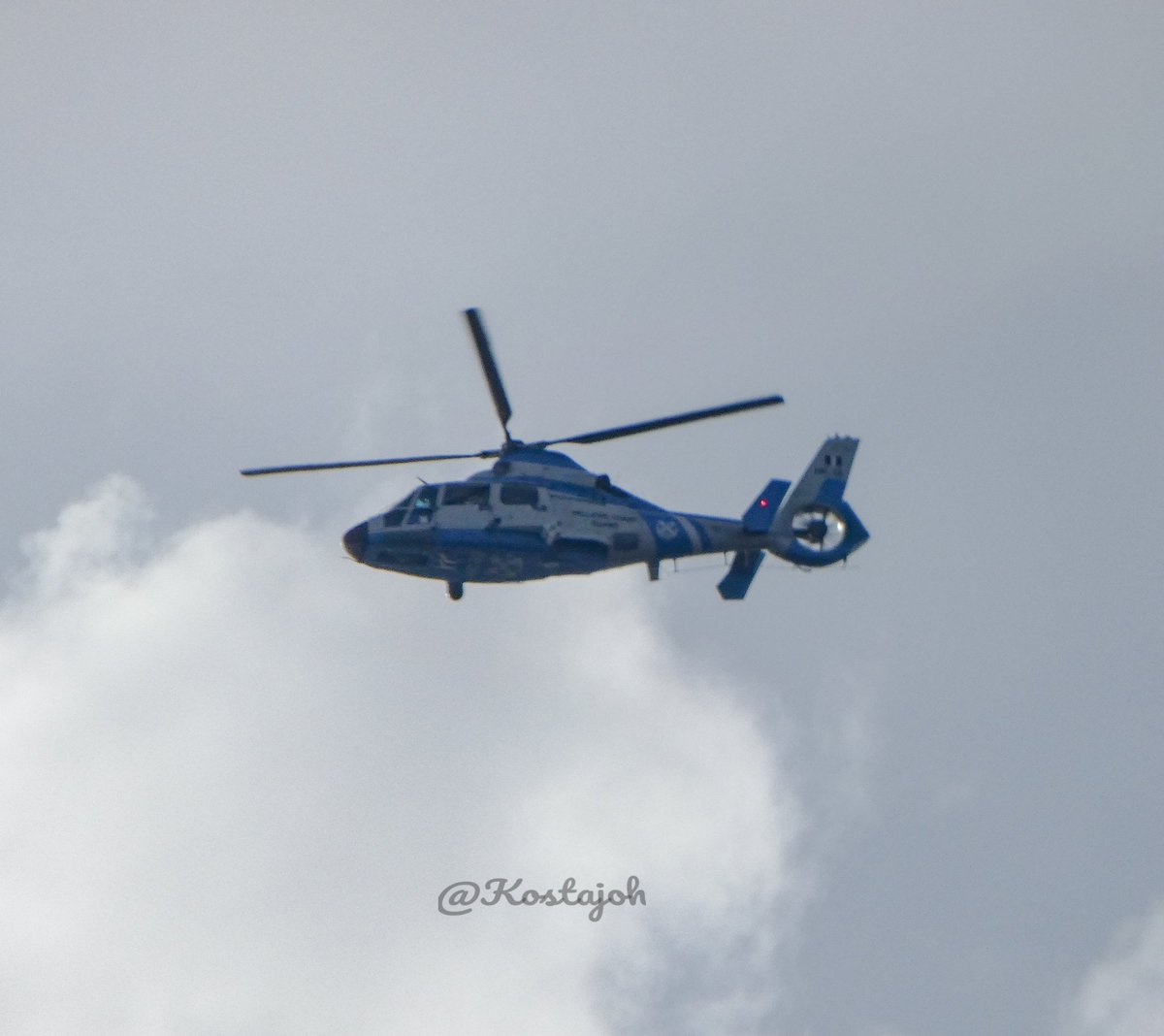 kostajoh's tweet photo. Eurocopter AS 365 N3 Aegean Dauphin του Λιμενικού Σώματος,περιπολεί στο Αιγαίο.
Όπως έχω ξαναπεί,το Λ.Σ. δίνει μεγάλο αγώνα για να έχουμε τις μειωμένες ροές που έχουμε.
#hcoastguard https://t.co/UDMhycZjUj