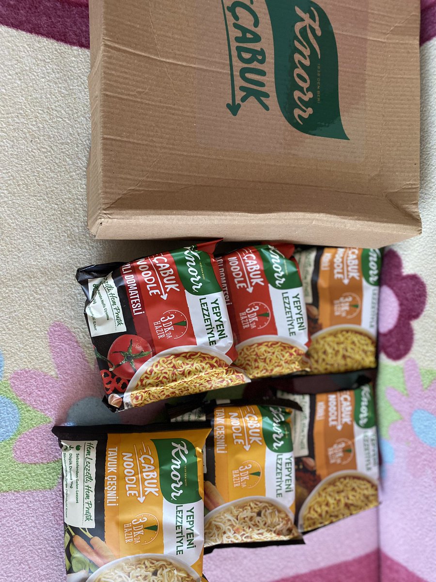 Aldığım noodlenin içinden domates sosu çıkmaması nedeniyle knorrturkiye instagram hesabının gönderdiği ❤️