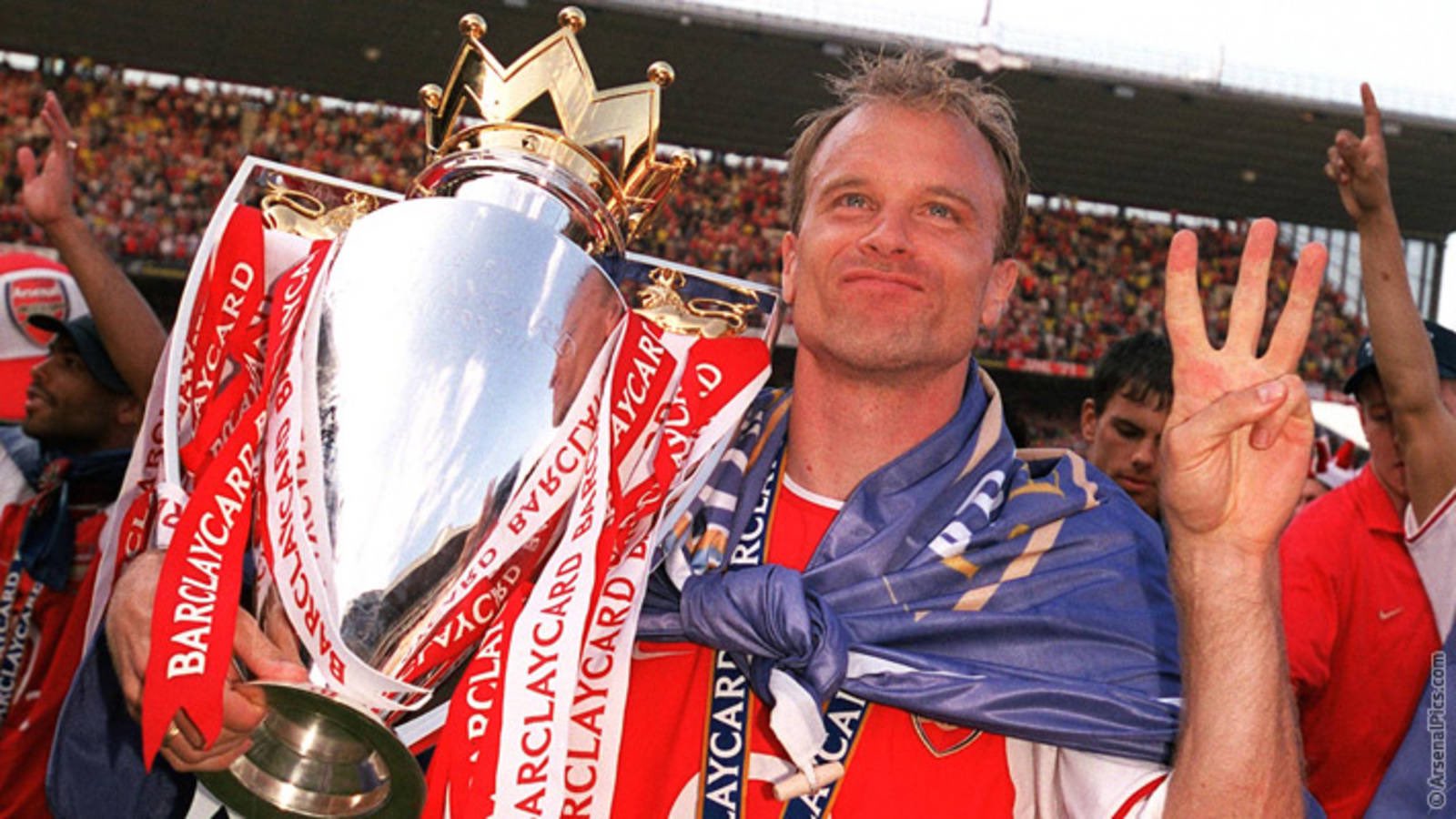 Happy 53rd birthday to Arsenal legend Dennis Bergkamp  