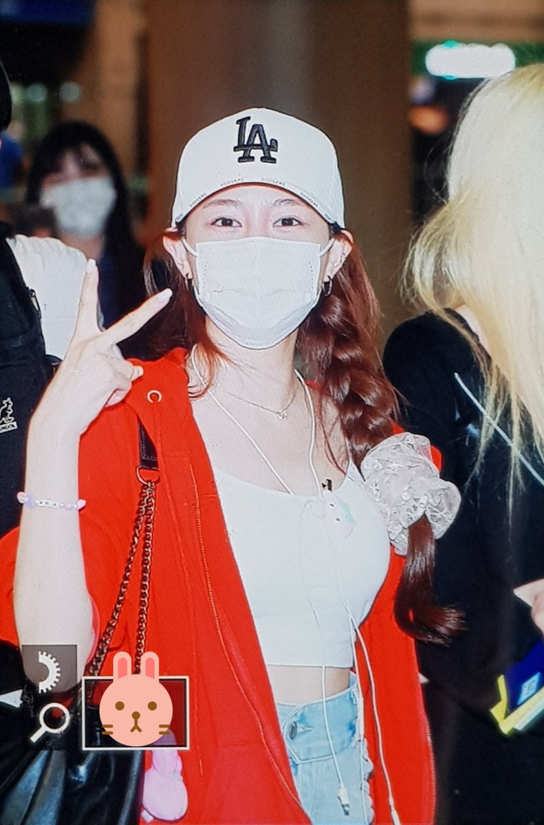 little_bunny_kr's tweet photo. 220510 ICN preview 🐇

#아일리원 #ILY1 #アイリーワン 
#아라 #ARA https://t.co/Bj7oBt4Qj5