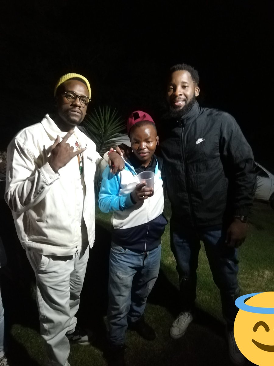 It's always a great pleasure to be sorrounded by the great. ..