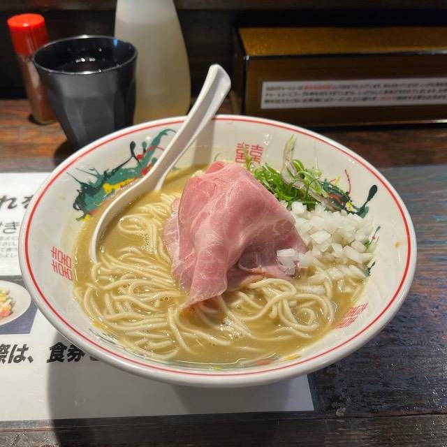 w_atermelonchan's tweet photo. 濃厚ラーメン 味付き替え玉 at らぁめん 小池

らぁめん 小池
久しぶりの訪問。
濃厚ラーメン ¥930
味付き替え玉 ¥250

相変わ��ずの煮干... #毎日がラーメン https://t.co/bzbUTIGord https://t.co/PEZetPx1yS