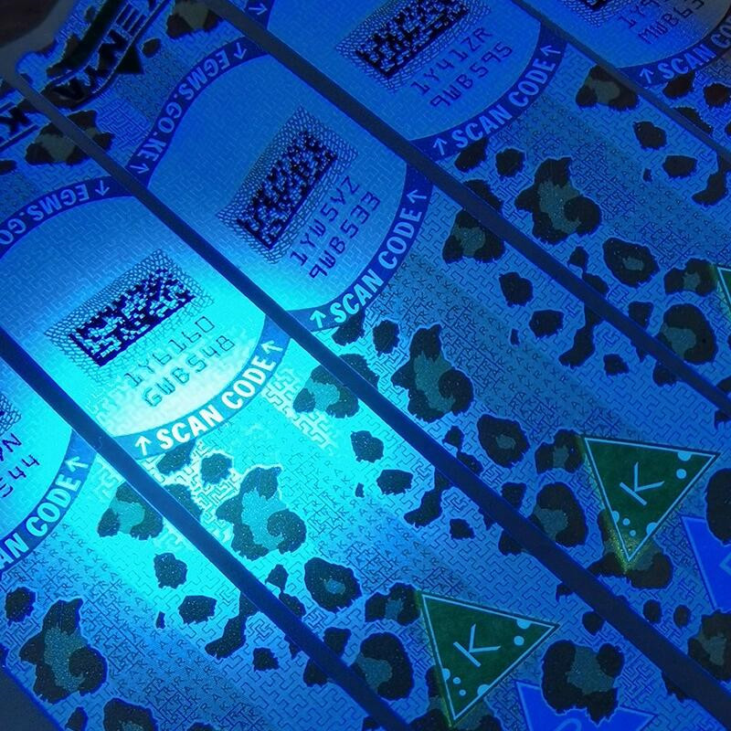 amberzhang2022's tweet image. The Rainbow microtext anti-counterfeiting technology is a visual anti-counterfeiting label successfully developed by Huaxin Anti-Counterfeiting. 
.
.
.
#customprintedlabels #retailsecuritylabels #doublesidedadhesivelabel #holographicbarcodelabels #waterproofadhesivelabels #VOID