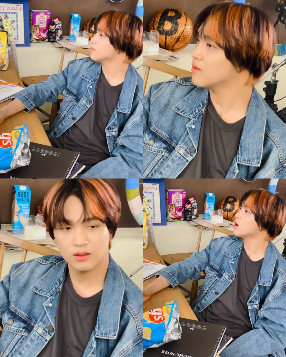 ihaecyou's tweet image. haechan's outfit and hair, he's the coolest!!