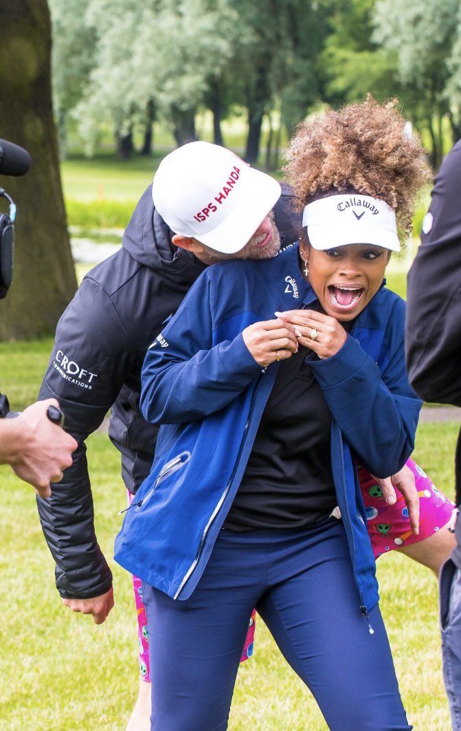 ⛳️ <a href="/miketindall13/">Mike Tindall</a> is so competitive he has scare tactics in place for his fellow competitors. So watch out! 😂