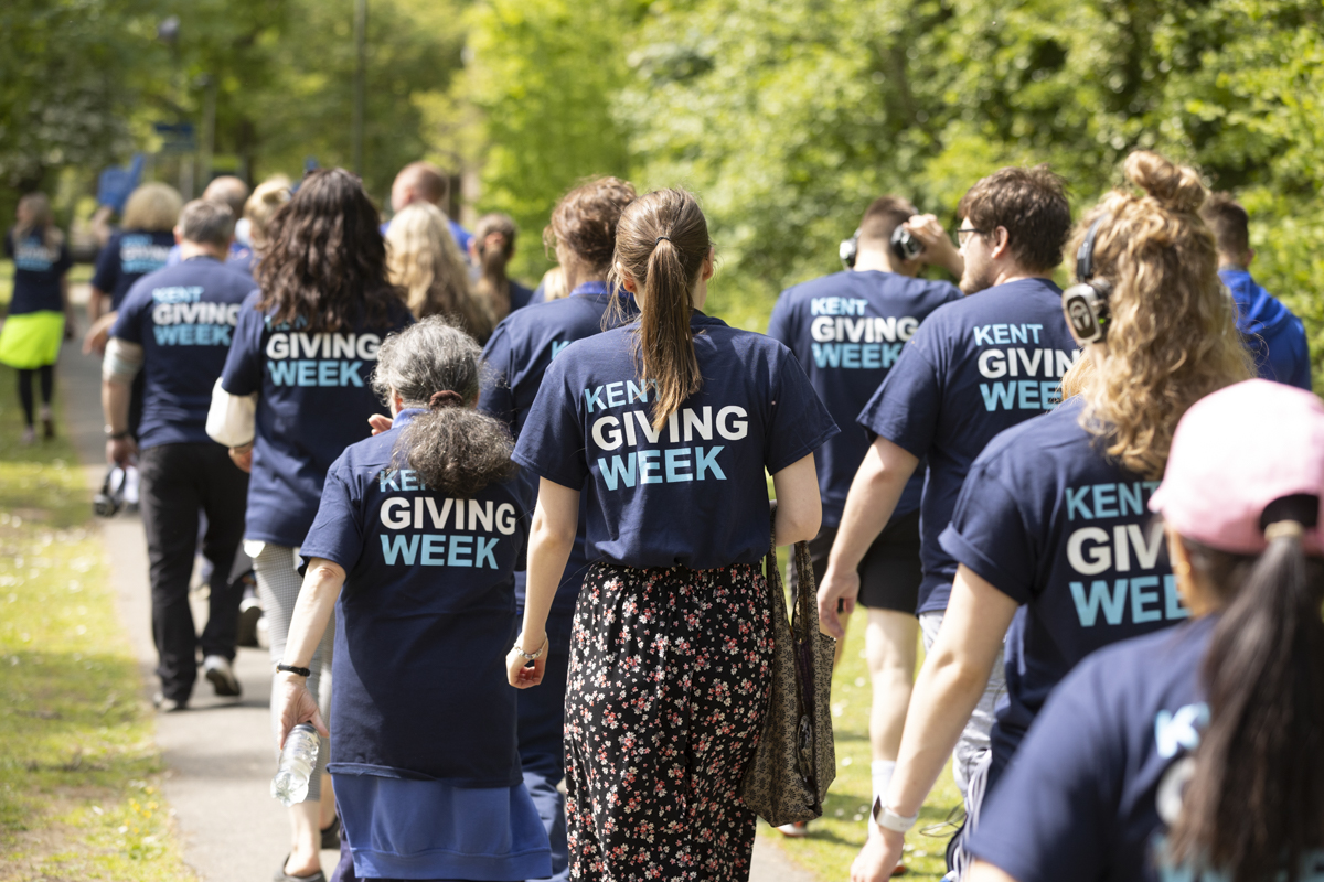 UniKent's tweet photo. Our first ever fundraising week, #KentGivingWeek, got off to a great start yesterday as staff and students joined together to walk and run 5k around campus! 🚶♀️
Want to get involved this week? Find out how ➡️https://t.co/nBx1xchymn https://t.co/TsiharV1KX