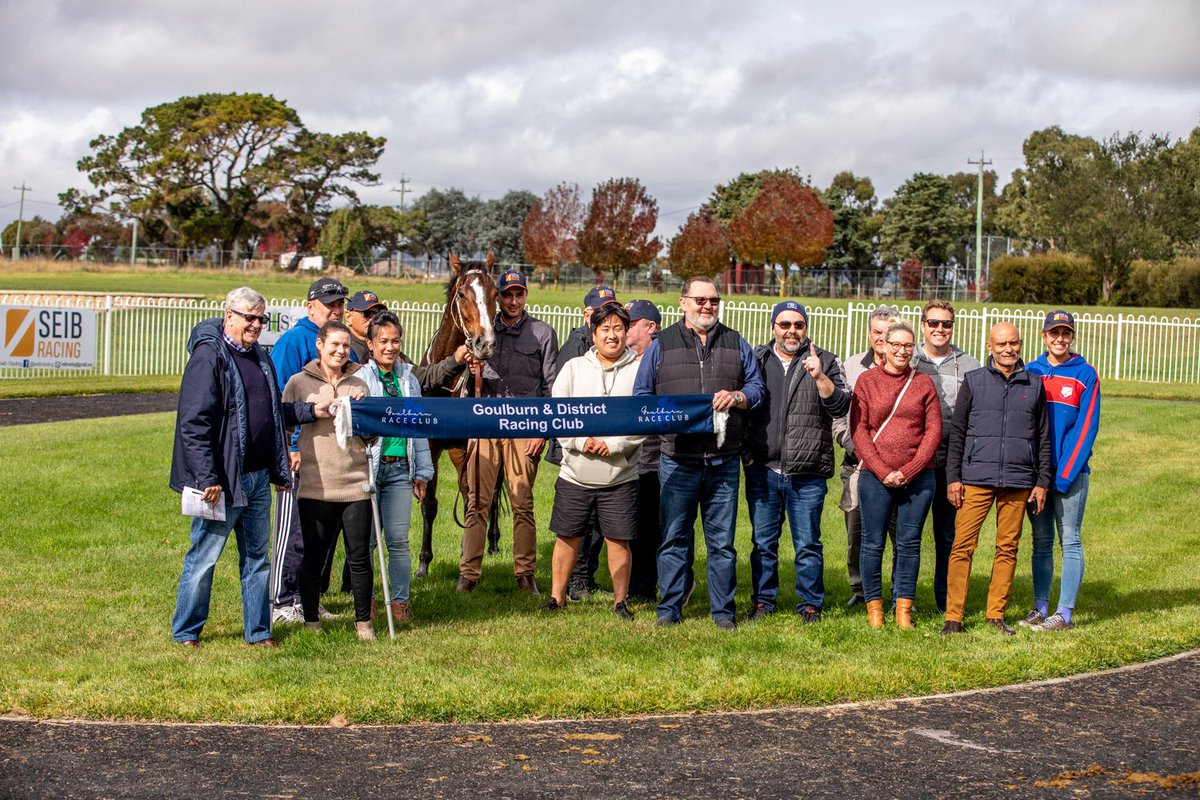 SeibRacing's tweet photo. Charlemagne makes it a winning debut for his new owners!

Settling 2nd last over the 1000m, Hannah was able to save plenty of ground on the corner &amp; take the saloon passage to win comfortably. 

He looks to have a bit of upside &amp; we can’t wait to see him progress in the 🟧 &amp; ⬜️! https://t.co/pDWhdFRl1p