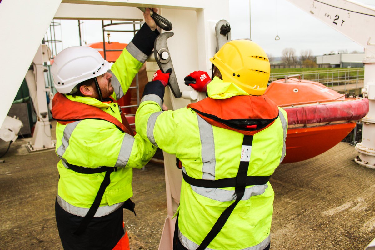 BlueSpace_UK's tweet photo. Here at Blue Space our #maritime partners put skills education & business at the heart of everything we do #maritimeconnection #maritime #smes @Jobsinmaritime @NKCollege1 @maritimedevgrp #nationalmaritimetrainingcentre https://t.co/aAB6P6CMrj