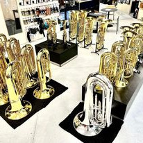 WillsonBrass's tweet photo. Grosse Background Ausstellung der WILLSON Instrumente made in Switzerland!
Die Ausstellung ist bei Musik Hug, Arsenalstrasse 27, 6010 Kriens
Alle Instrumente können angeblasen werden. Geht unverbindlich vorbei! https://t.co/OeMsoiB3IH