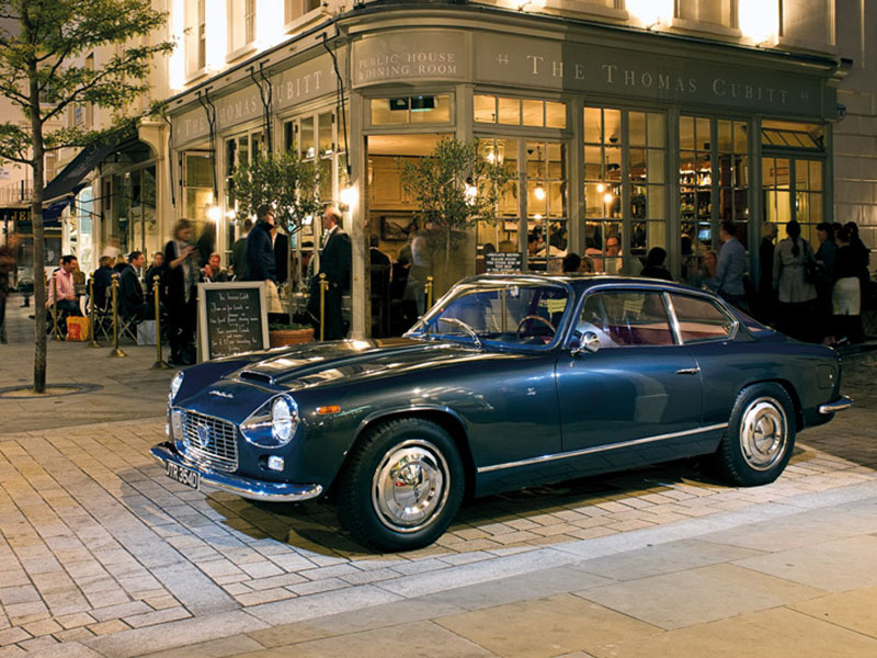 OctaneDE's tweet photo. Text Robert Coucher // Fotos Paul Harmer
SO ENTSTEHEN KLASSIKER: MAN NEHME EINEN INGENIÖSEN GT UND BEAUFTRAGE MIT DEM EINKLEIDEN EINEN KAROSSERIEBAUSPEZIALISTEN. UND HERAUS KOMMT DER LANCIA FLAMINIA SUPER SPORT ZAGATO.

https://t.co/F7Daj6R9d3 https://t.co/gbVhYeWb8z