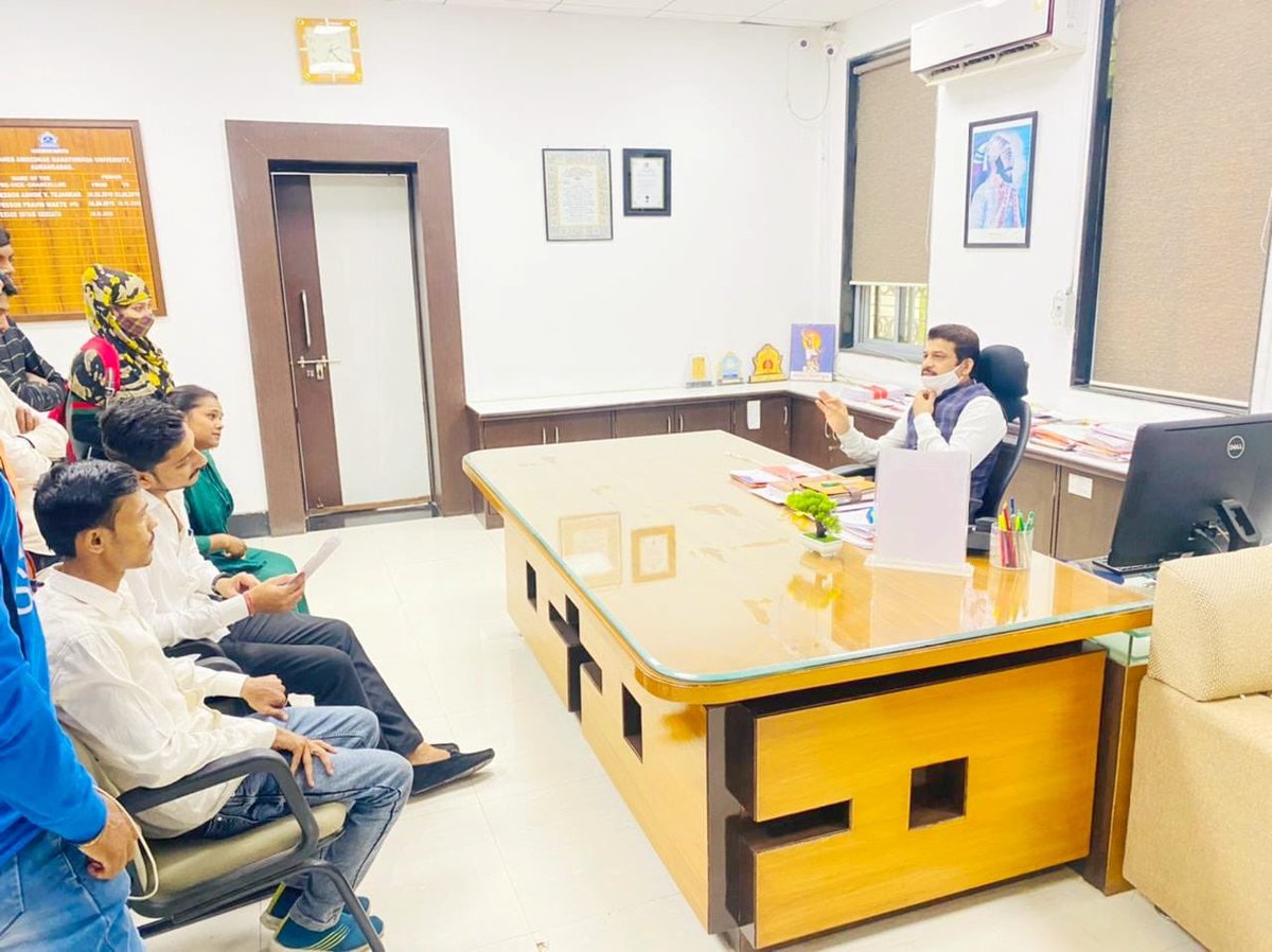 amirshaikh_INC's tweet photo. Aurangabad @nsui delegation met the vice chancellor of Aurangabad university with a demand of #OnlineExamForSummerSemester . The vice chancellor has given an assurance to send these demands to the education Min #OnlineExamForAllMaharashtraUniversities #JaisiShiksha_VaisiPariksha https://t.co/ssT3xguVUG