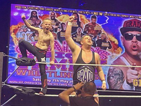 steviemcfaulds1's tweet photo. Capt Chaos got to live out his wee dream at the weekend in front of a sold out @GlasgowPavilion ๐ค๐ผ
1500 people chanting his name at @gradowrestling Big Family Wrestling Bash. Incredibly proud of him. โค๏ธ
What an experience and performance for a 9yr old boy to have! ๐
Unreal ๐๐ผ https://t.co/oOMjglzFwM