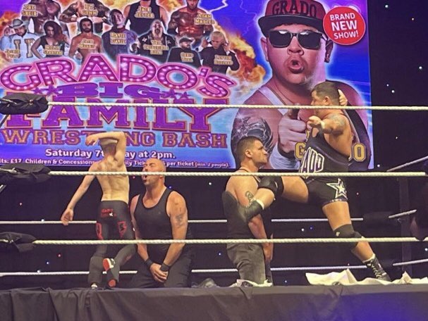 steviemcfaulds1's tweet photo. Capt Chaos got to live out his wee dream at the weekend in front of a sold out @GlasgowPavilion ๐ค๐ผ
1500 people chanting his name at @gradowrestling Big Family Wrestling Bash. Incredibly proud of him. โค๏ธ
What an experience and performance for a 9yr old boy to have! ๐
Unreal ๐๐ผ https://t.co/oOMjglzFwM