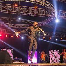 davidking247's tweet photo. Dear @nathanielblow (Nathaniel Bassey), how far na! How about "There Is A Sound That Is Rising From The Plateau"?
The song will really make sense o.
Boss, remember that you promised to come and record the song in Jos. We can't wait o!
@HotrJos
#FOHG https://t.co/mEFnXNXzgG