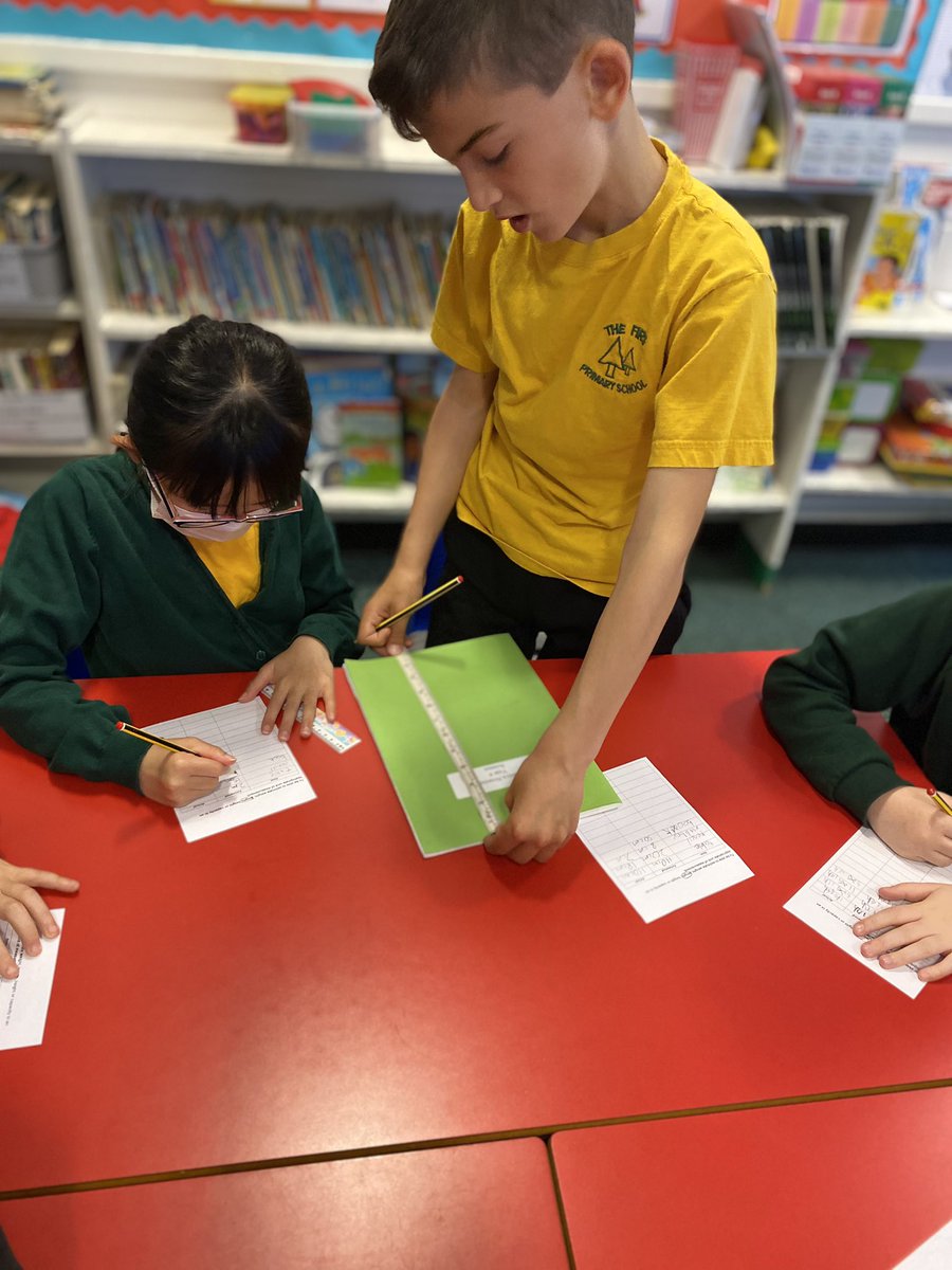 firsprimarysale's tweet image. #Y4NL have been estimating the weight, length, units and capacity of objects. #mathsfirs #guesswork #estimate