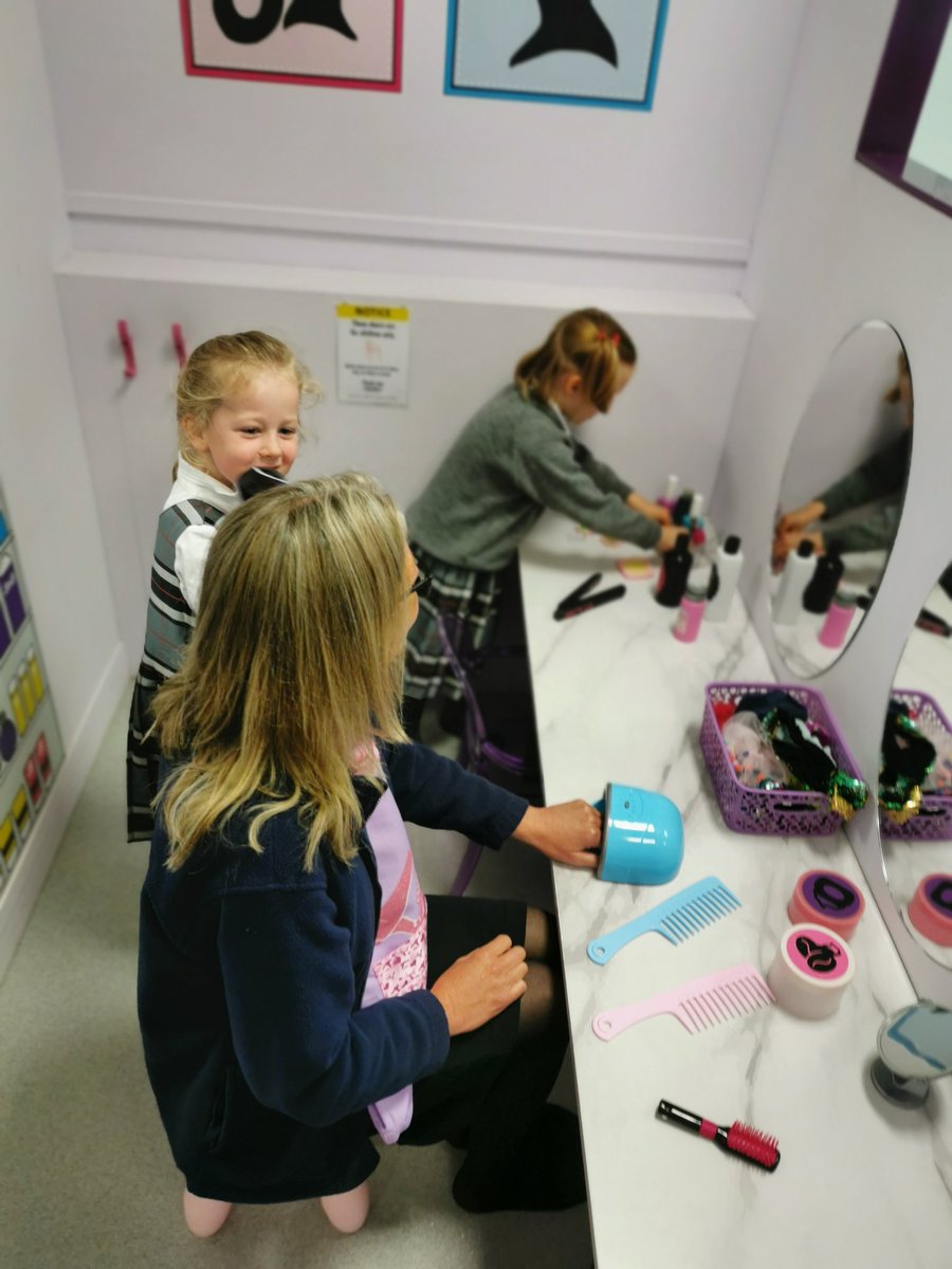 YateleyManorSch's tweet photo. The teachers are being treated to coffee and cake and a salon experience, and Mr Heard has formed a band! 🎸

#yateleymanorpreprep #eyfs #reception #community #teamwork #roleplay #littlestreet @LittleStreet1 https://t.co/TwPOgY8mk7