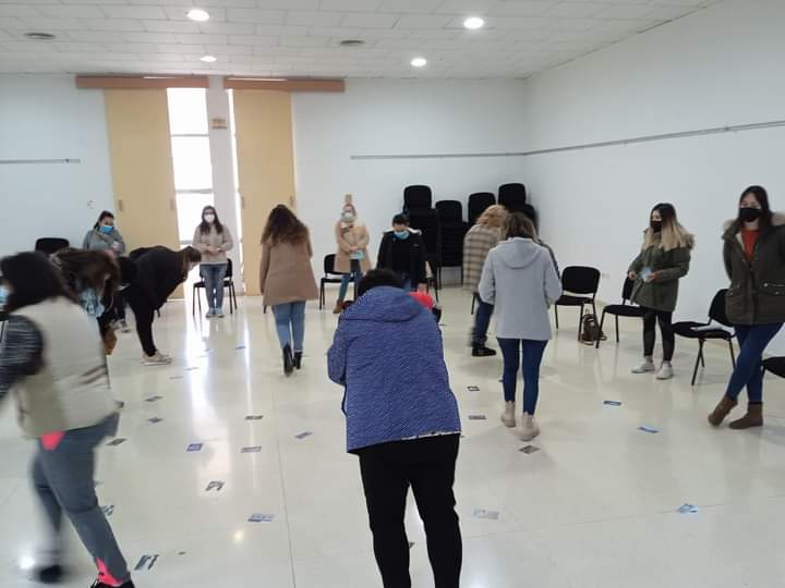 crejaen's tweet photo. Cerca de 500 personas en toda la provincia están participando en diferentes iniciativas que se vienen desarrollando con el objetivo mejorar su empleabilidad.
Si quieres que te acompañemos en tu camino hacia el empleo, ponte en contacto con nosotros: respondejaenempleo@cruzroja.es https://t.co/Z9185pBfxO