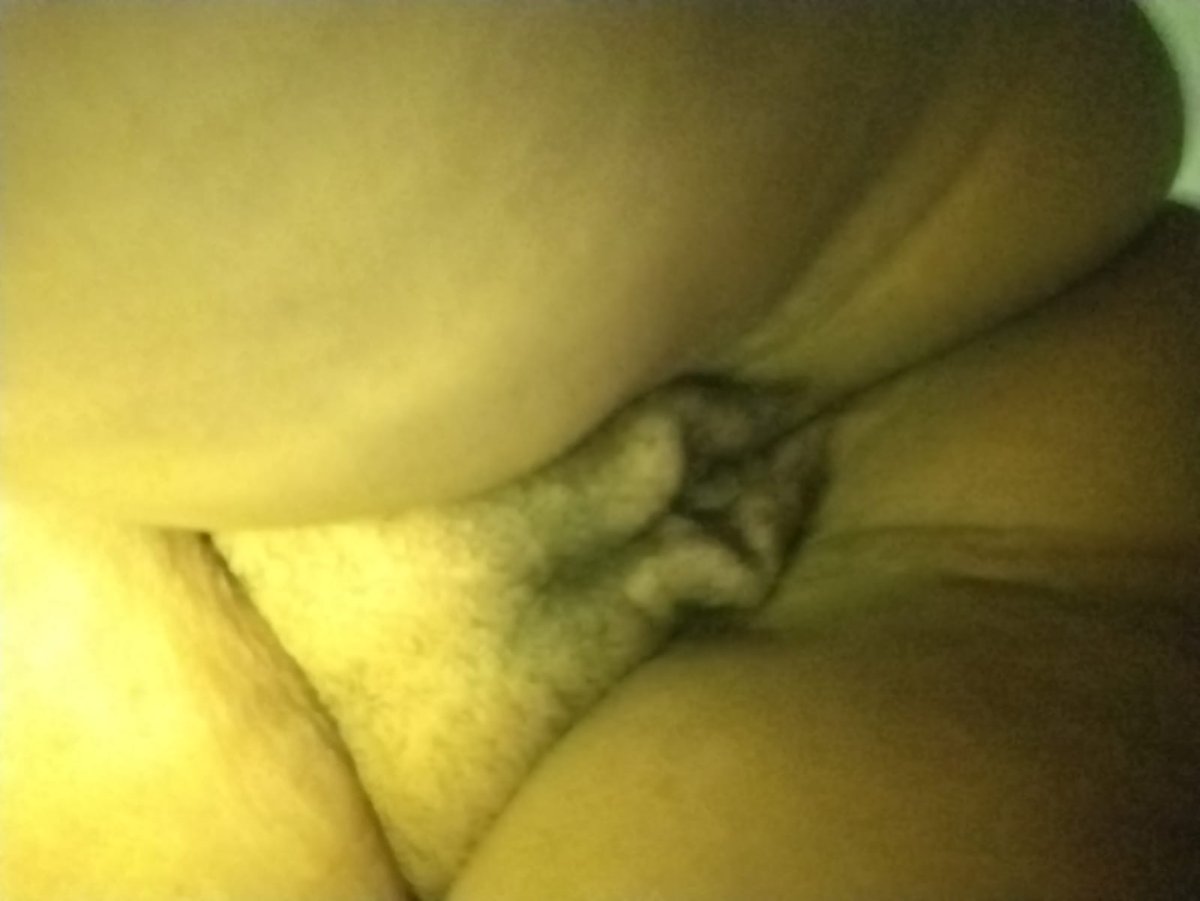 Jonhy104's tweet photo. Another happy George milf https://t.co/SUCNvDw2HC
