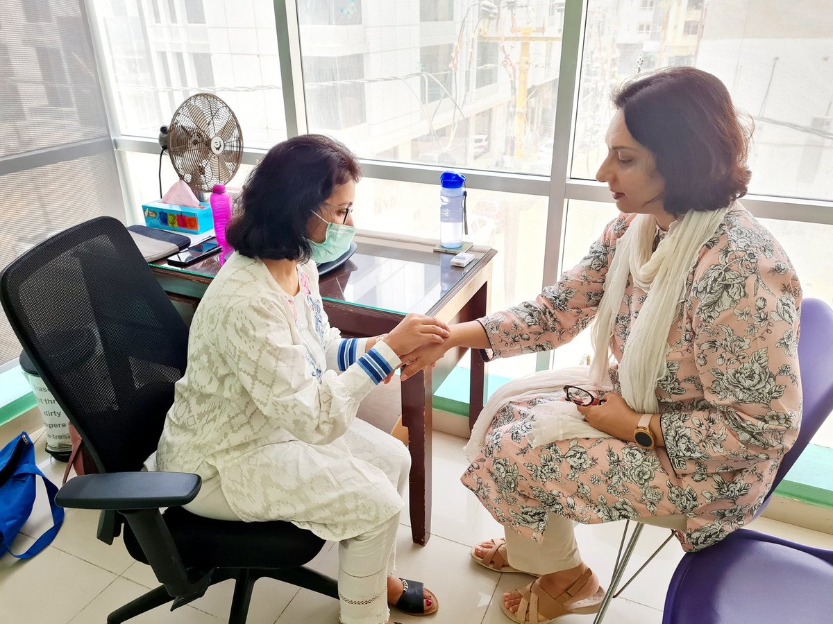 AppleTreePeds's tweet photo. What's the difference between dermatology and aesthetic treatment? Both involve your skin but both are very different. @AppleTreePeds Dr. Saima Bhamani, UK-licsensed GP with a specialty in dermatology, explains it all in this blog post: https://t.co/l4WCEN3XfO https://t.co/tM5kXj9faM