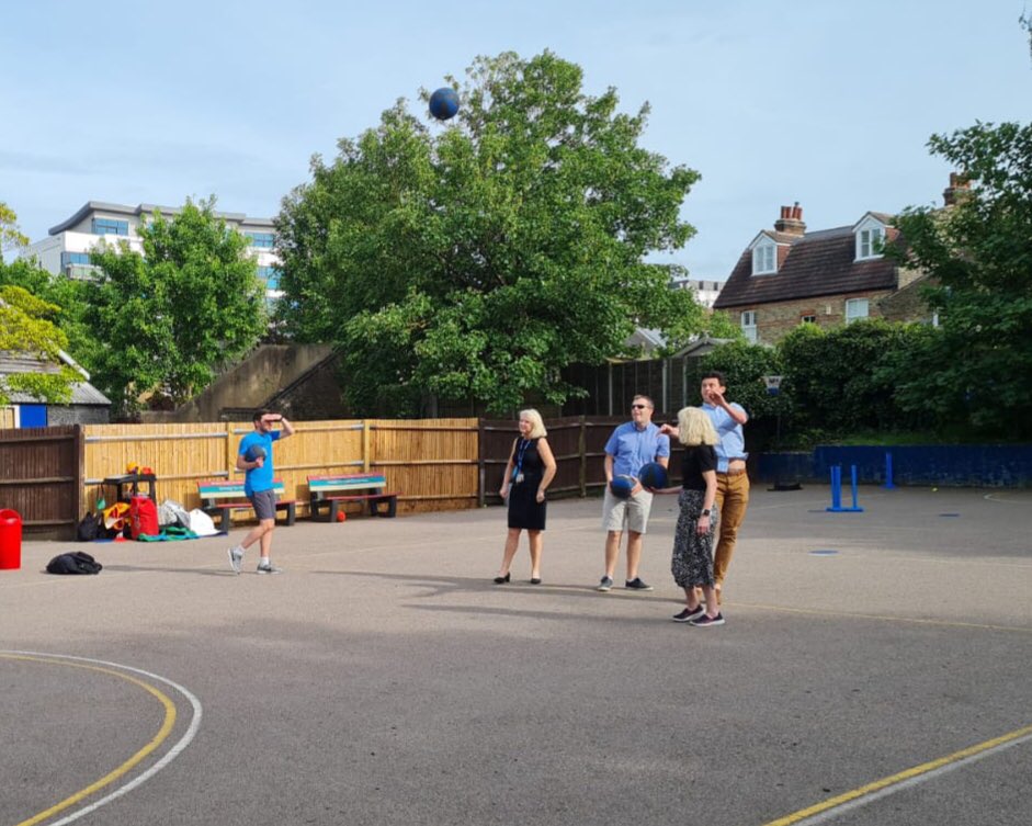 PrepBenedict's tweet photo. Everyone’s wellbeing is considered at Benedict House, even our hardworking teachers. This evening was our wellbeing staff meeting. We began with 10 mins of mindfulness from @yourfloatingbed followed by some nibbles, rounders and basketball. Happy teachers all round! #wellbeing. https://t.co/JXbTQ85GtV