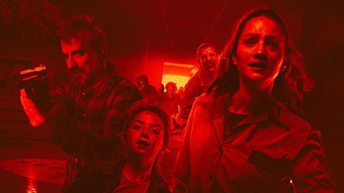 🫣 We witnessed #Virus32 <a href="/FANTBilbao/">FANT Film Fest</a> and it's an absolute MUST-WATCH on <a href="/Shudder/">Shudder</a>/<a href="/Shudder_UK/">Shudder UK</a> 
<a href="/palitasil/">Paula Silva</a> puts in a PERFORMANCE OF A LIFETIME and if you thought the recent camera work on #Ambulance was unprecedented, wait till you get a load of Fermin Torres' cinematography 🤯